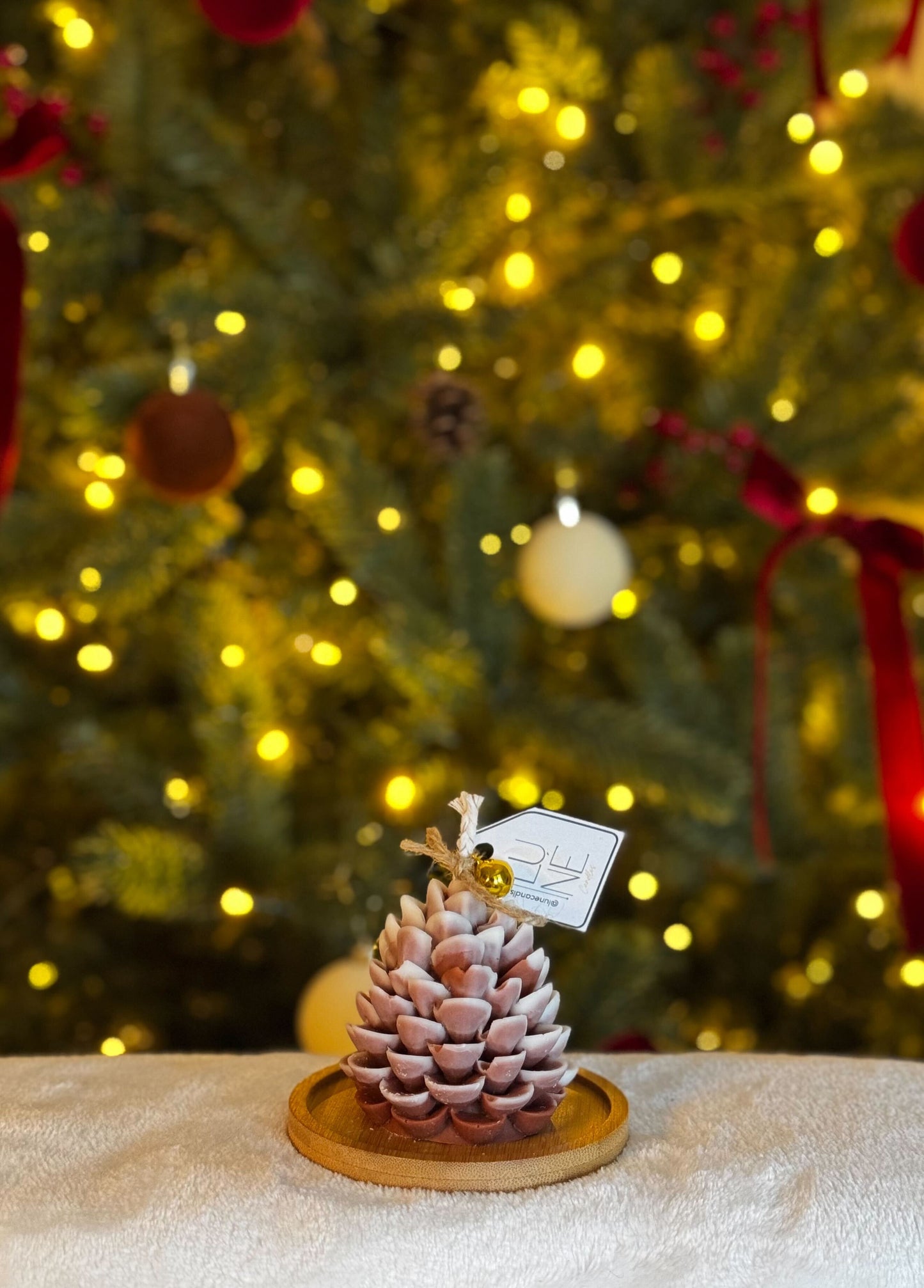 Pine Cone Candle