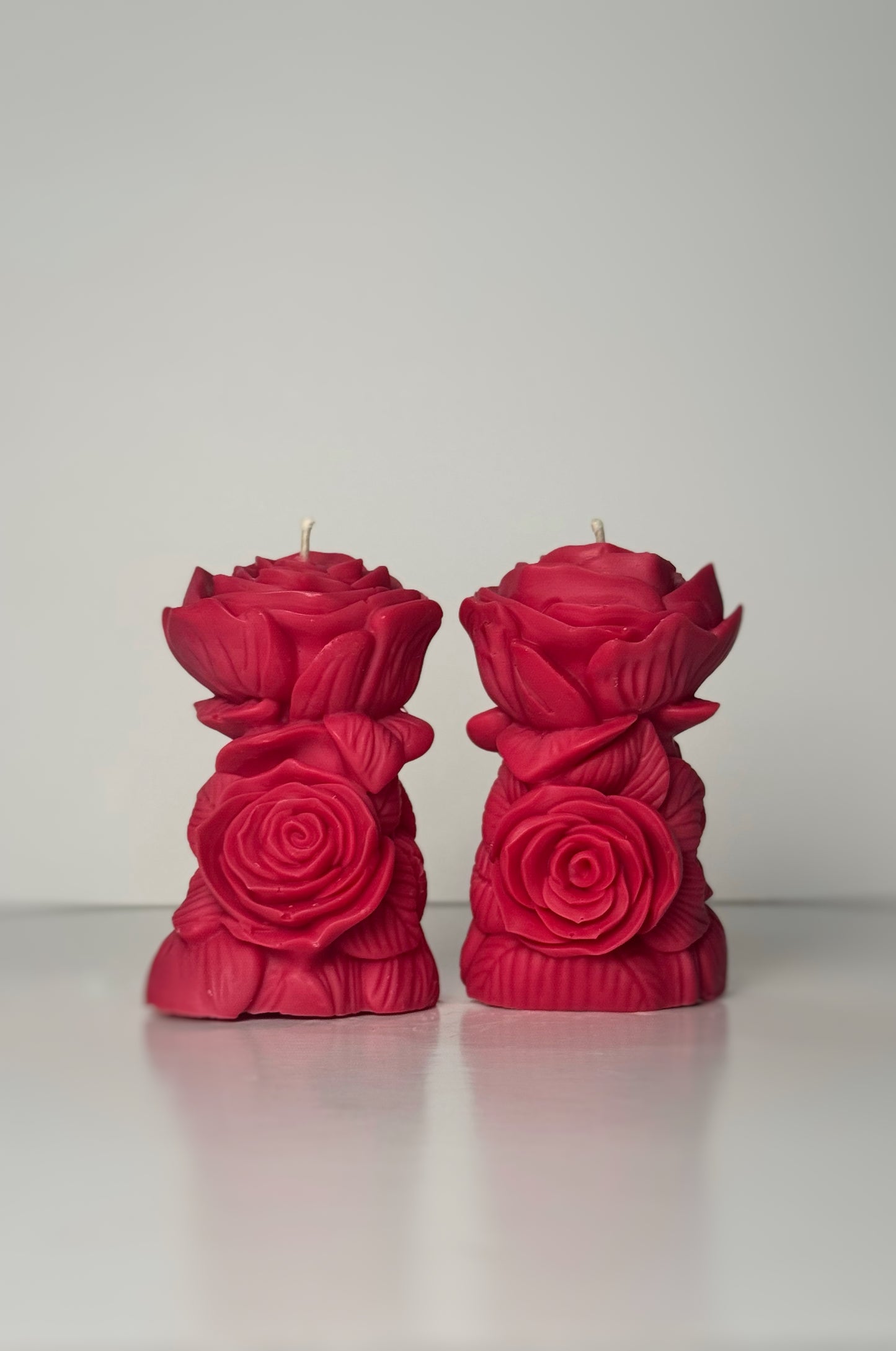 Eternal Rose Pillar