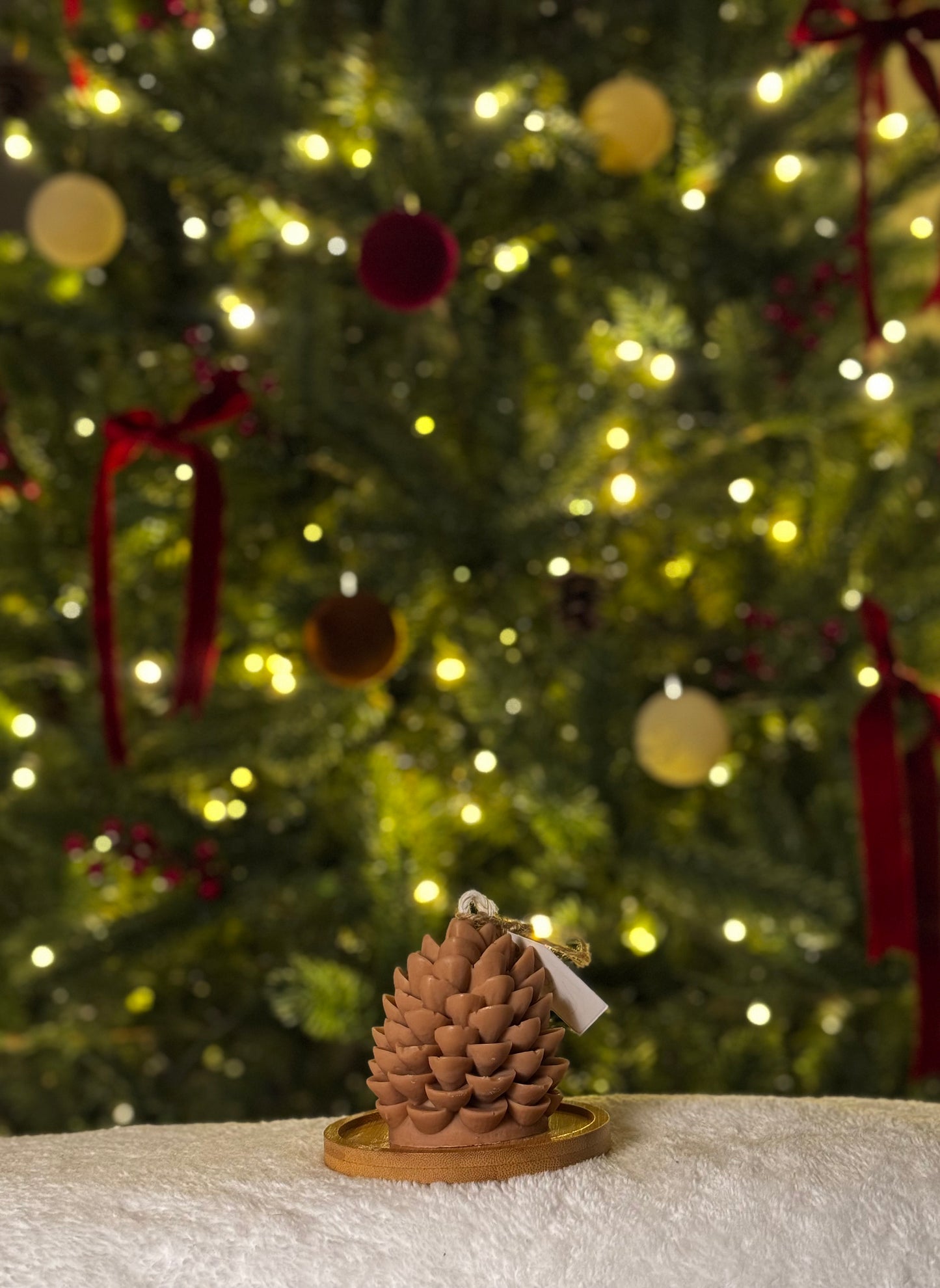 Pine Cone Candle